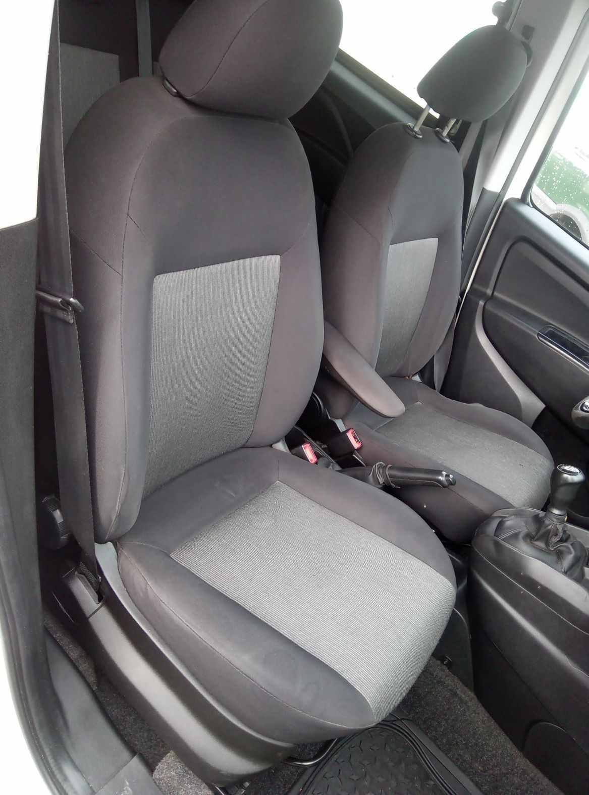 fiat-doblo-2015-diesel-1300cc