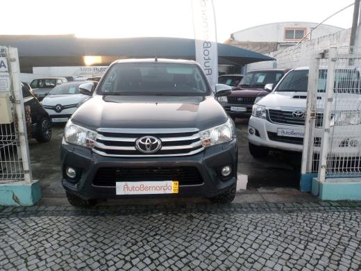 toyota-hilux-2018-diesel-2393cc
