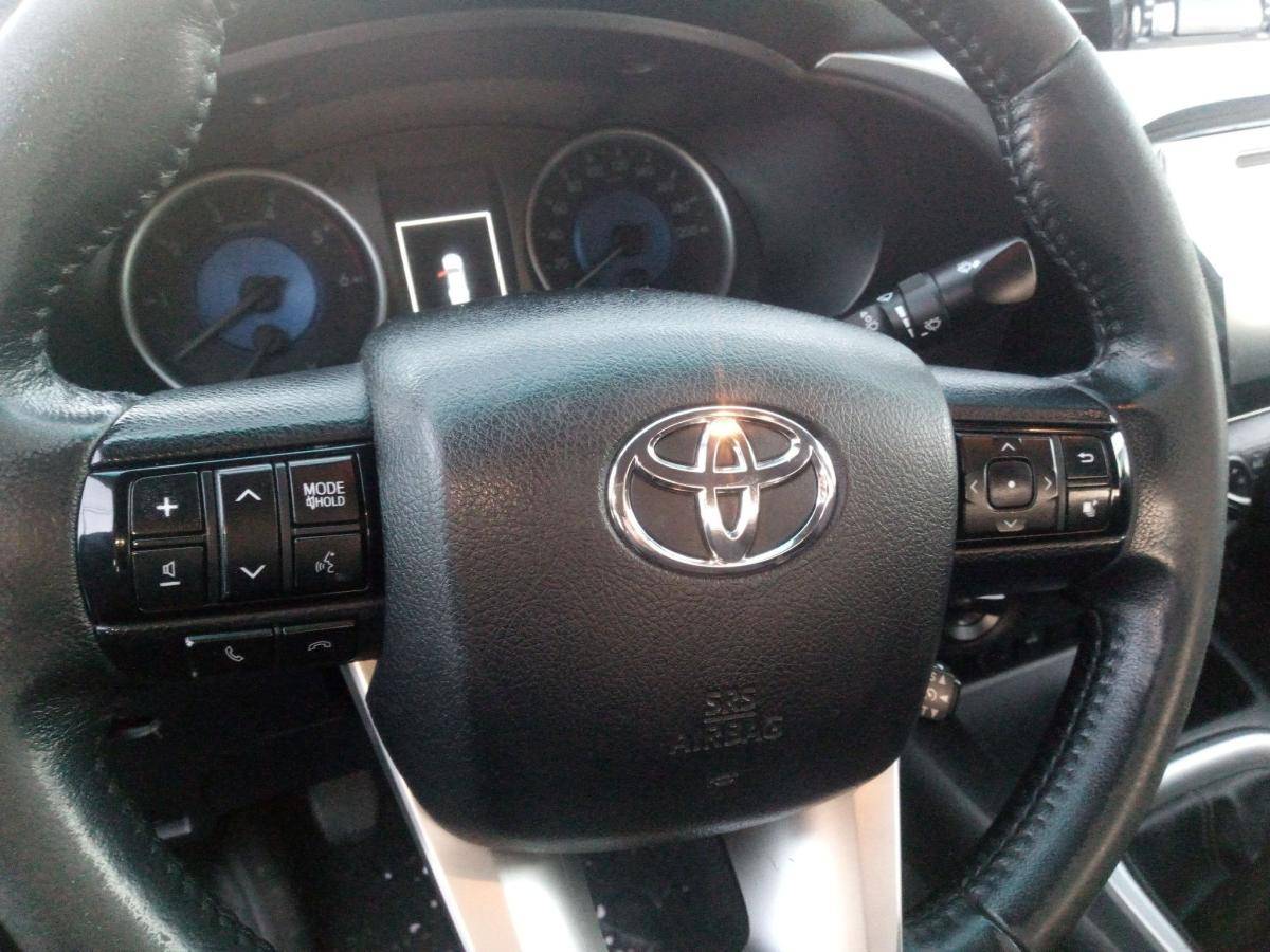 toyota-hilux-2018-diesel-2393cc