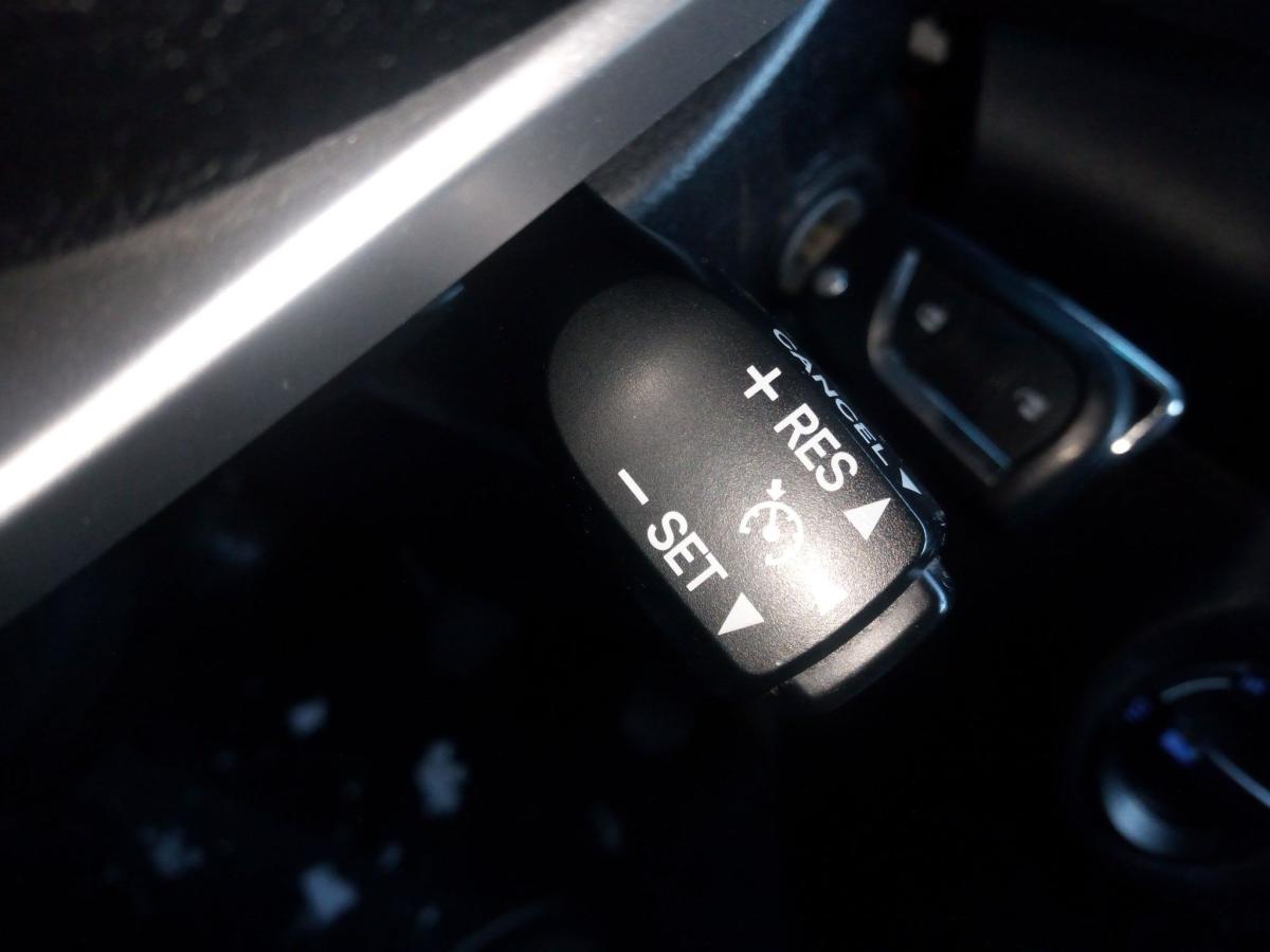 toyota-hilux-2018-diesel-2393cc