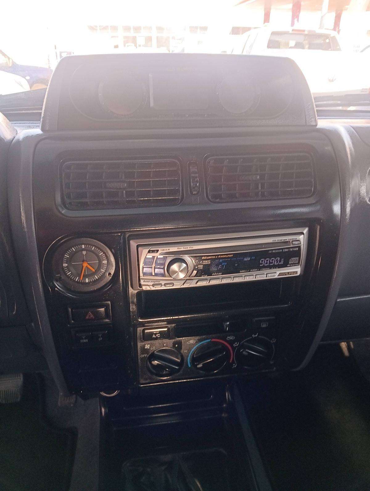 toyota-land-cruiser-2001-diesel-2982cc