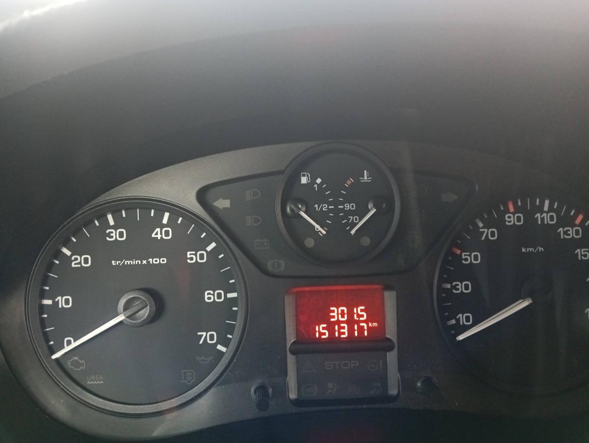 peugeot-partner-2018-diesel-1560cc