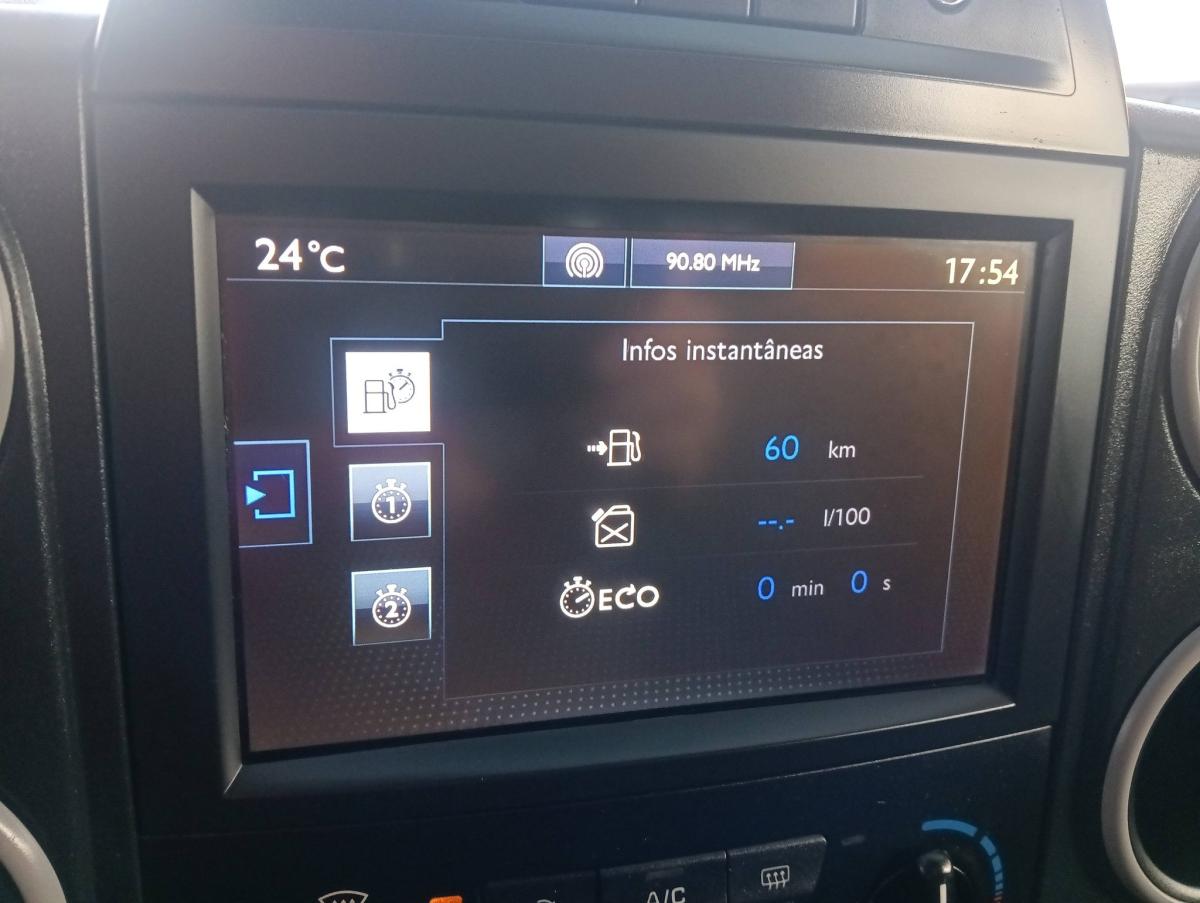 peugeot-partner-2018-diesel-1560cc