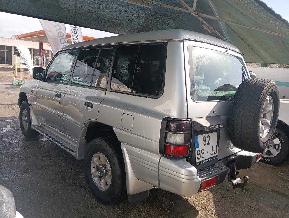 mitsubishi-pajero-1998-diesel-2835cc