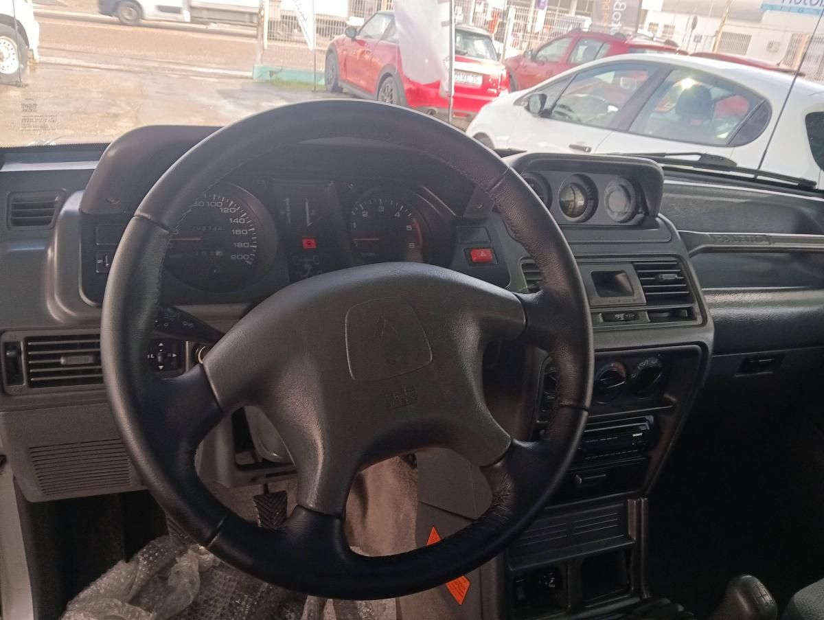 mitsubishi-pajero-1998-diesel-2835cc