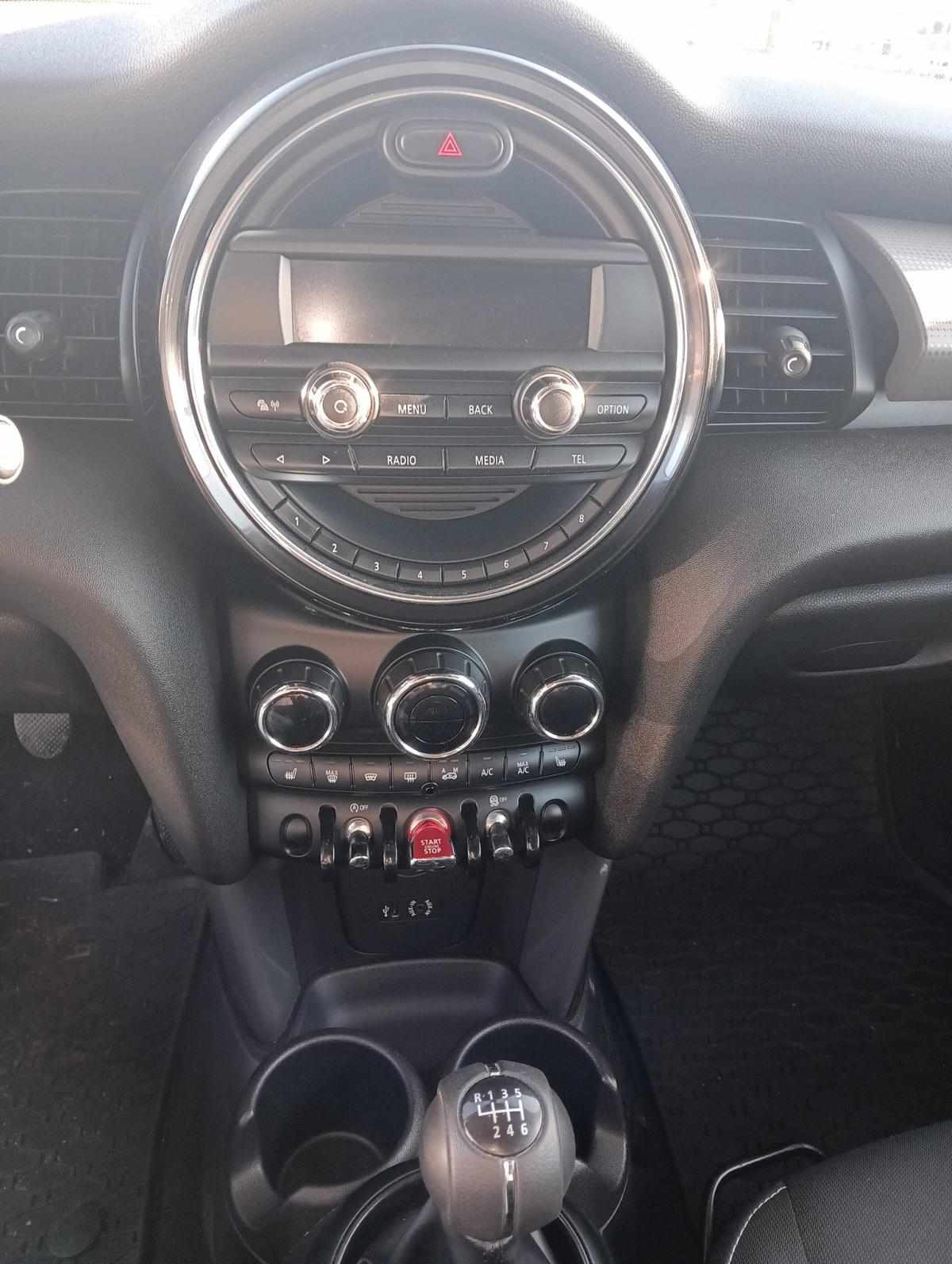 mini-cooper-2015-diesel-1598cc