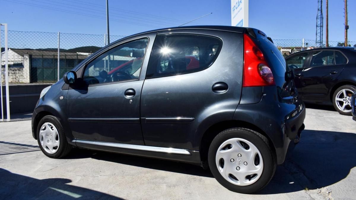 peugeot-107-2006-gasolina-998cc