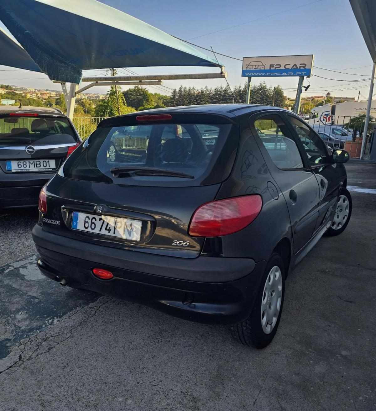 peugeot-206-2000-gasolina-1124cc