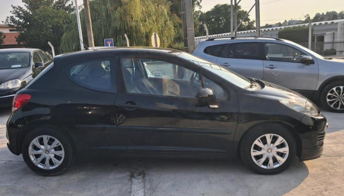 peugeot-207-cc-2011-diesel-1398cc