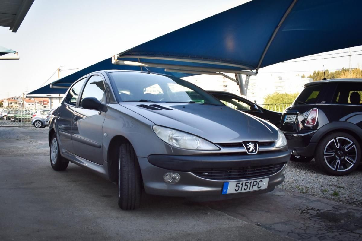 peugeot-206-2000-gasolina-1124cc