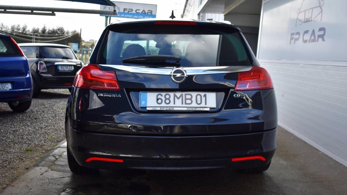 opel-insignia-sports-tourer-2011-diesel-1956cc