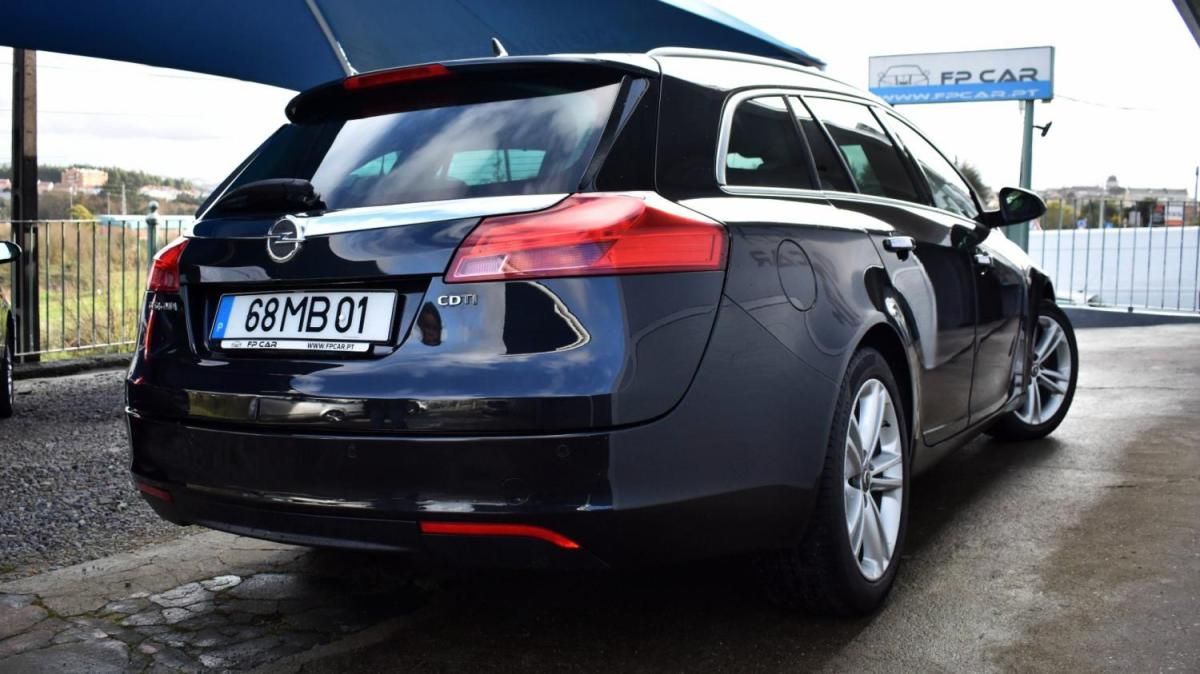 opel-insignia-sports-tourer-2011-diesel-1956cc