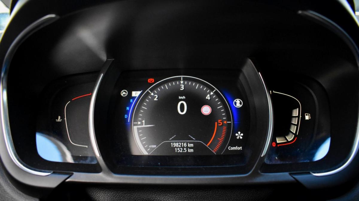 renault-grand-scenic-2017-diesel-1598cc
