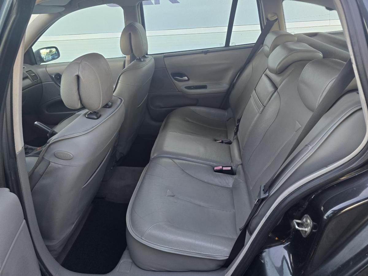 renault-laguna-break-2004-diesel-1870cc