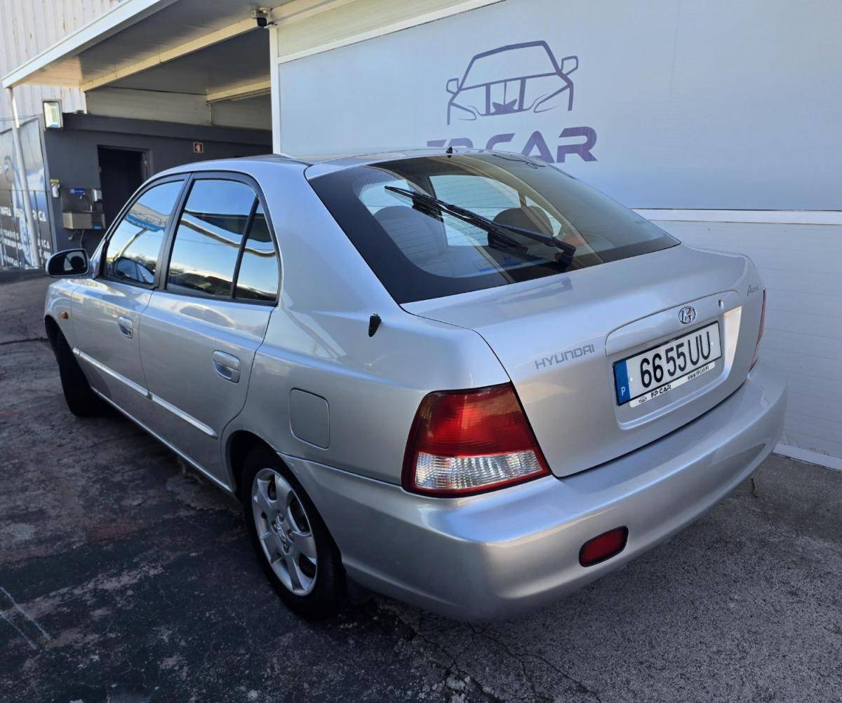 hyundai-accent-2003-gasolina-1341cc