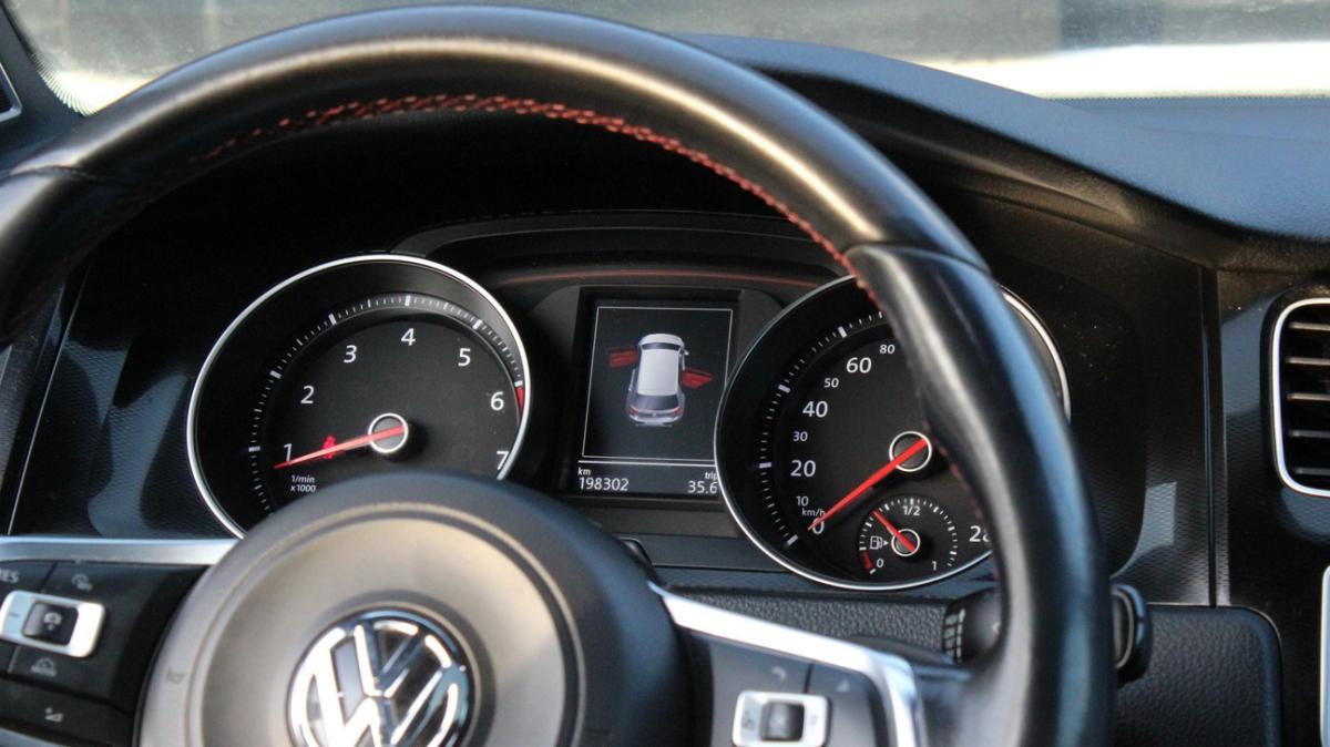 volkswagen-golf-performance-2-0-tsi-2016-gasolina-1984cc