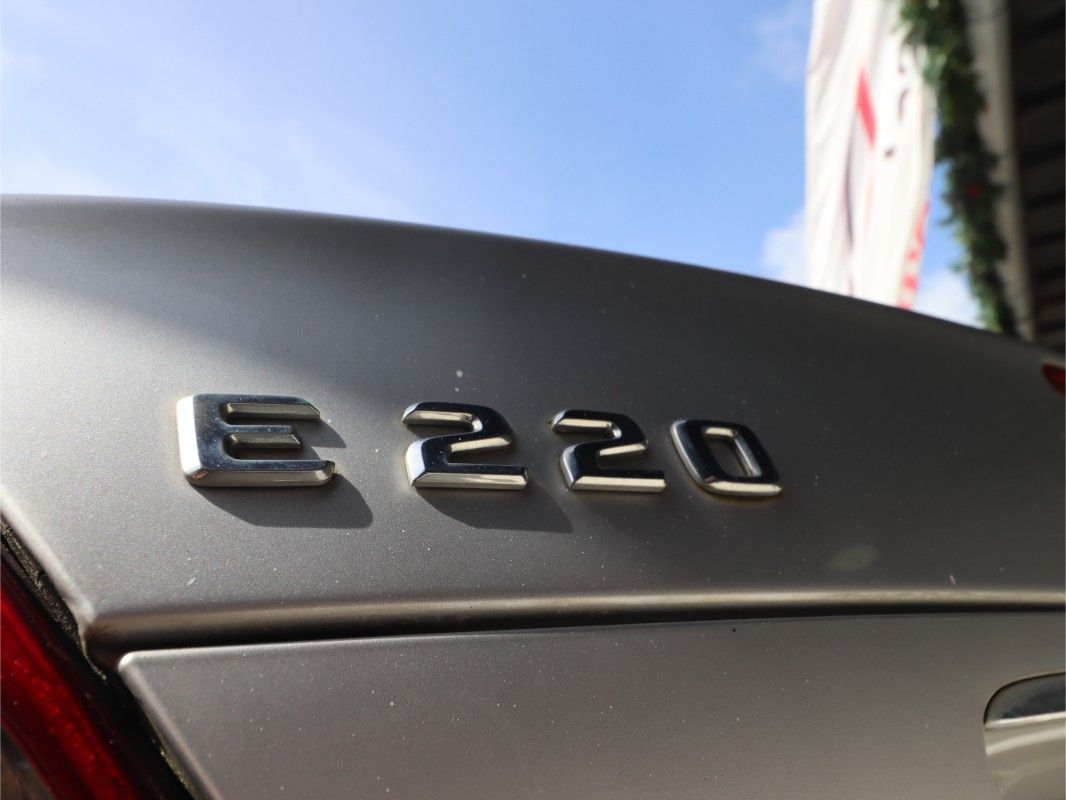 mercedes-benz-classe-e-e-220-cdi-2003-diesel-2148cc
