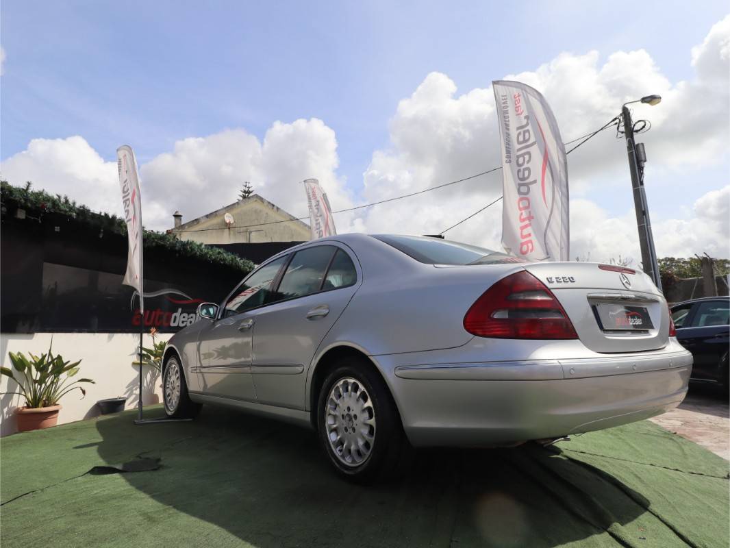 mercedes-benz-classe-e-e-220-cdi-2003-diesel-2148cc