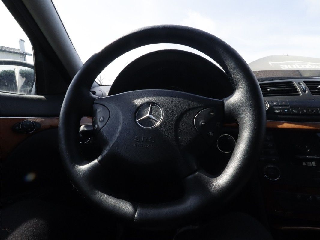 mercedes-benz-classe-e-e-220-cdi-2003-diesel-2148cc