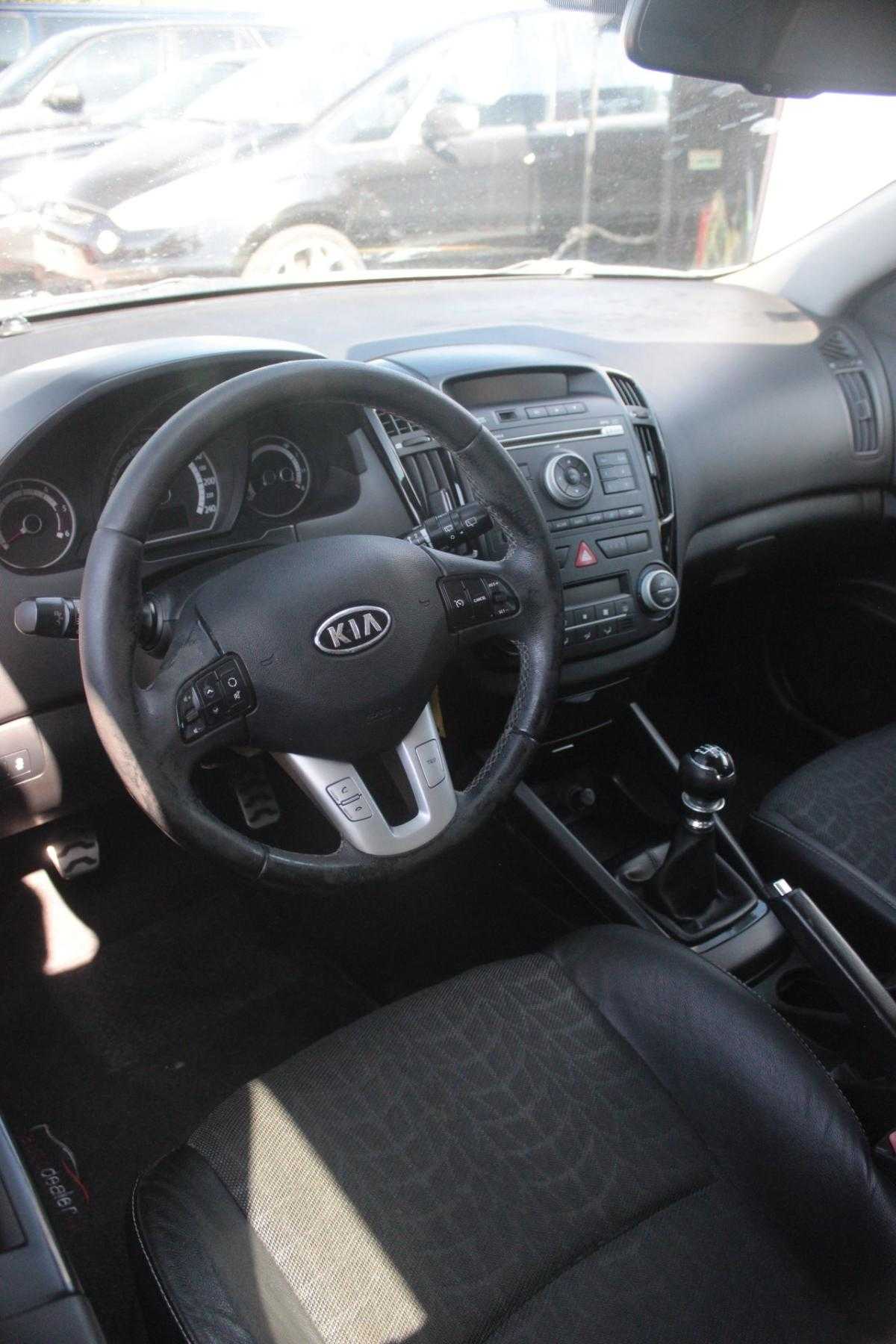 kia-ceed-1-6-crdi-2010-diesel-1582cc