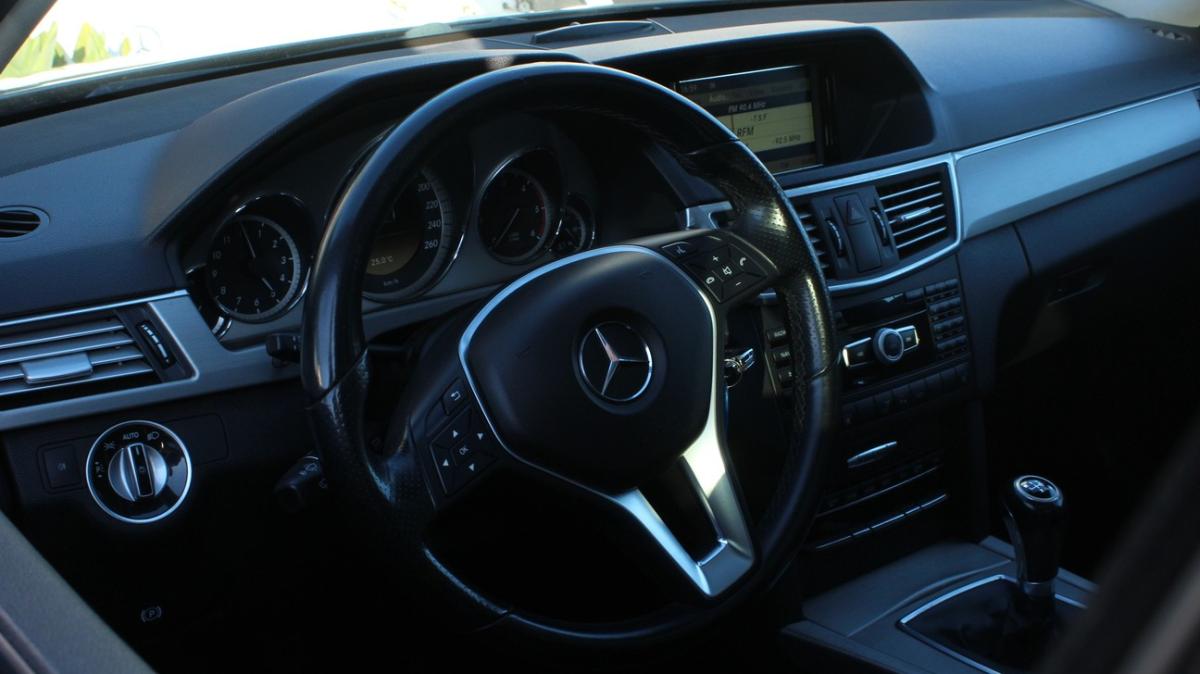 mercedes-benz-classe-e-e-250-cdi-blueefficiency-2012-diesel-2143cc