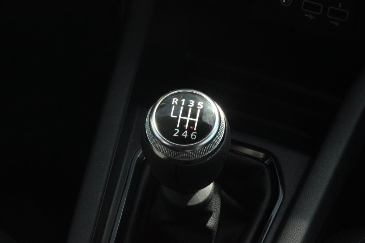 renault-clio-1-0-91cv-2022-gasolina-999cc