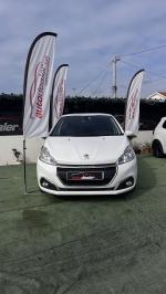 peugeot-208-1-5-102cv-2020-diesel-1499cc