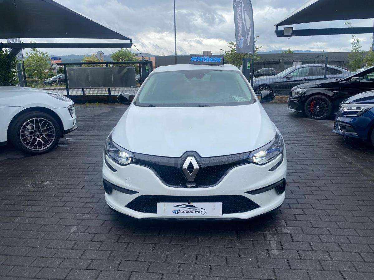 renault-megane-2017-diesel-1598cc