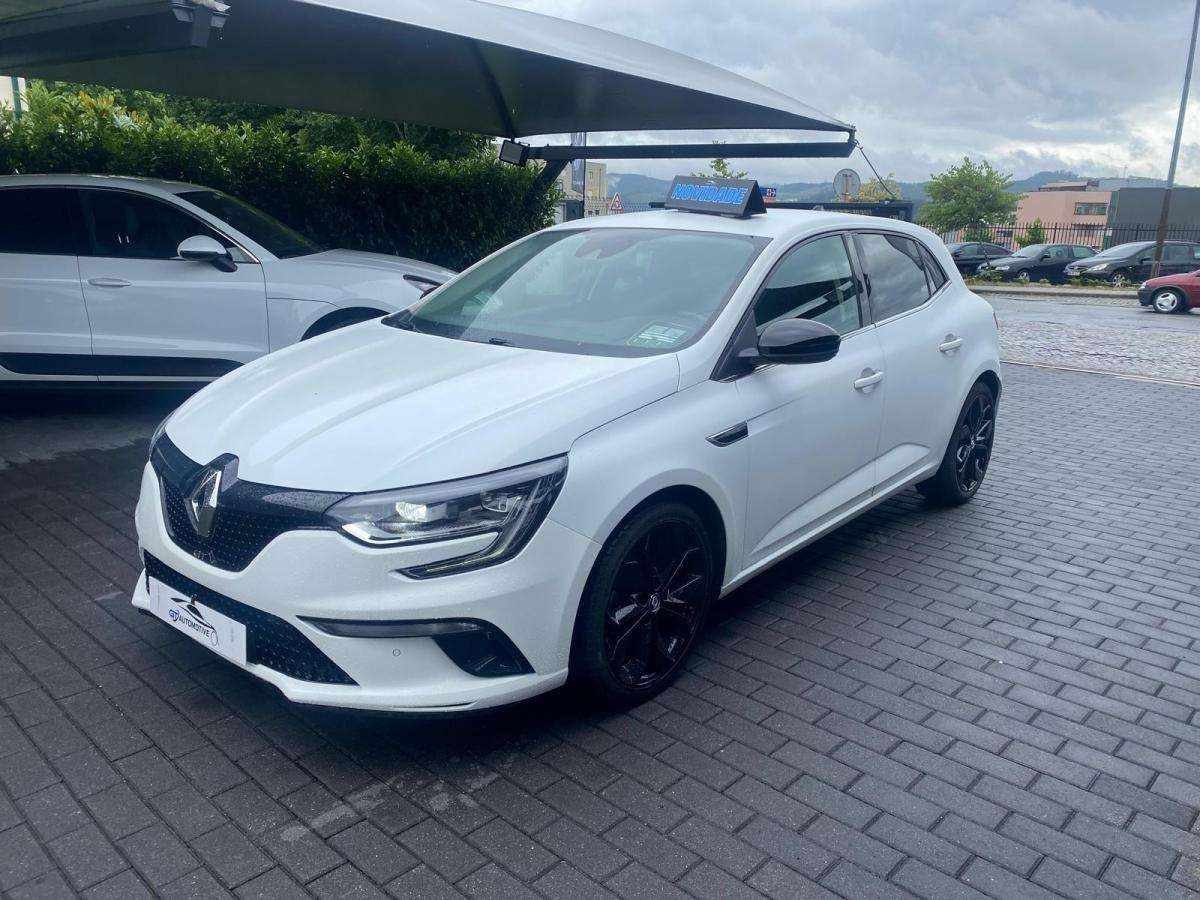 renault-megane-2017-diesel-1598cc