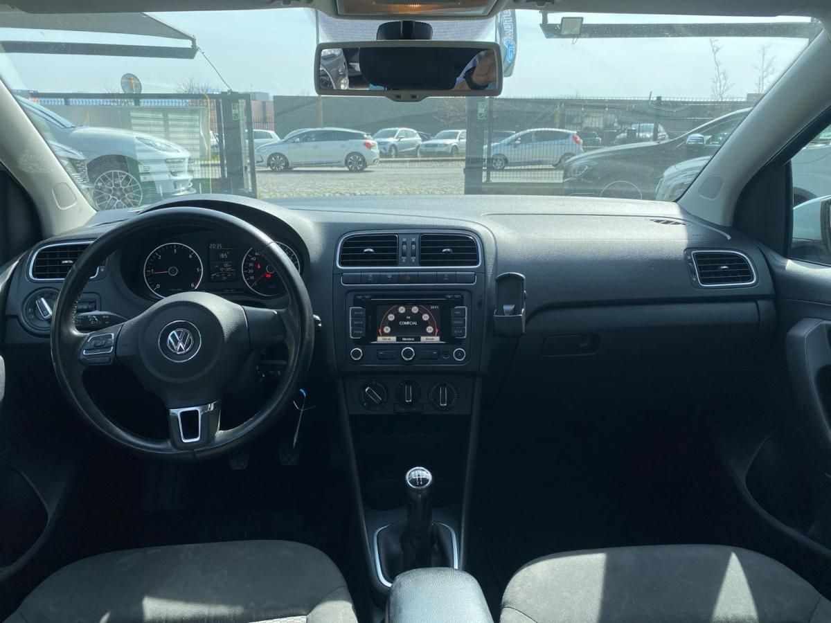 volkswagen-polo-2011-diesel-1598cc