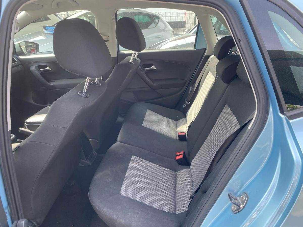 volkswagen-polo-2011-diesel-1598cc