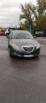 lancia-delta-2008-diesel-1598cc