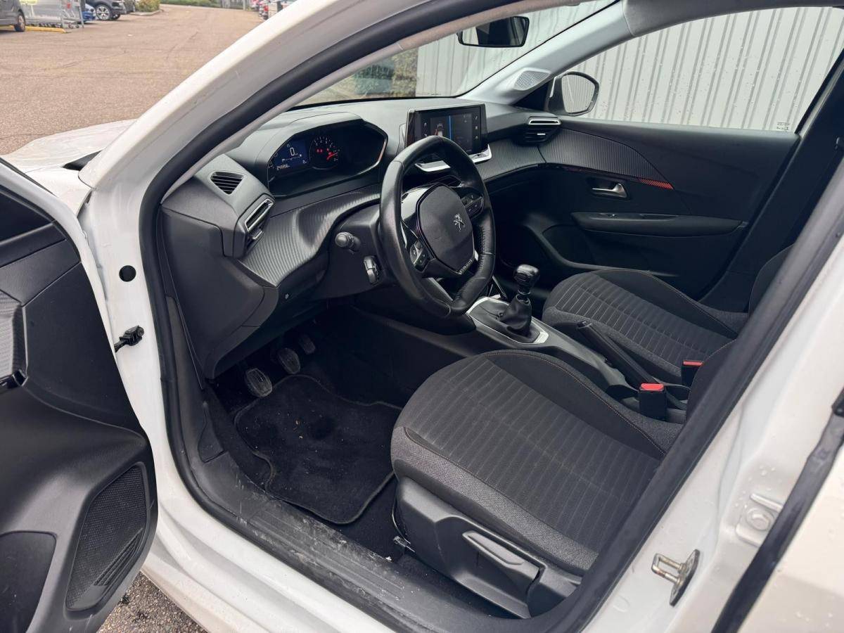 peugeot-208-2021-diesel-1499cc