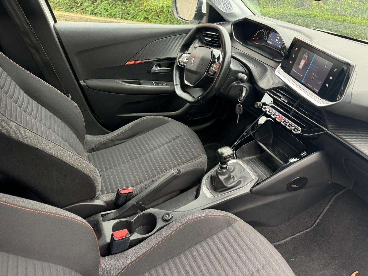 peugeot-208-2021-diesel-1499cc
