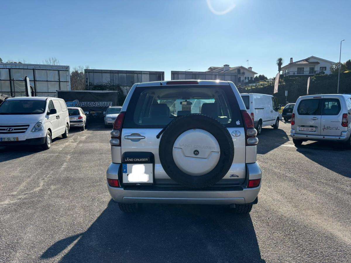 toyota-land-cruiser-2006-diesel-2982cc