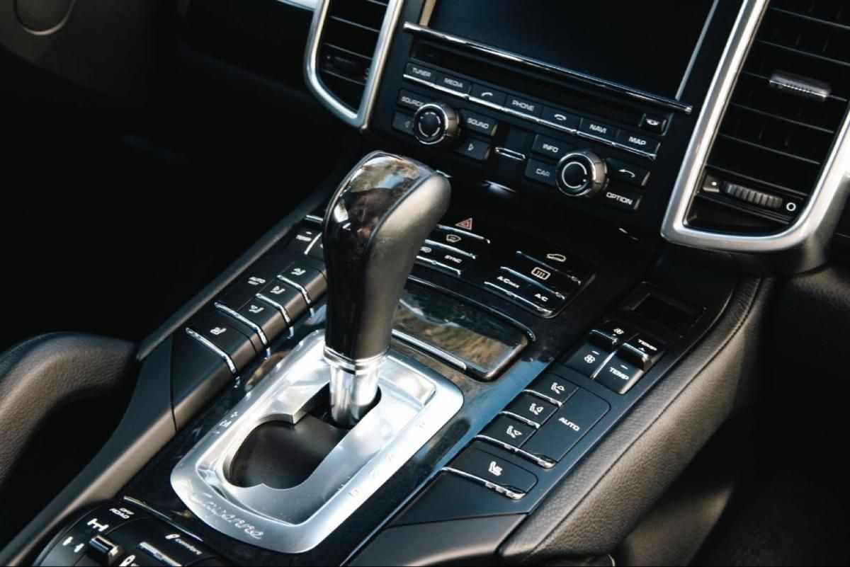 porsche-cayenne-2015-diesel-3000cc