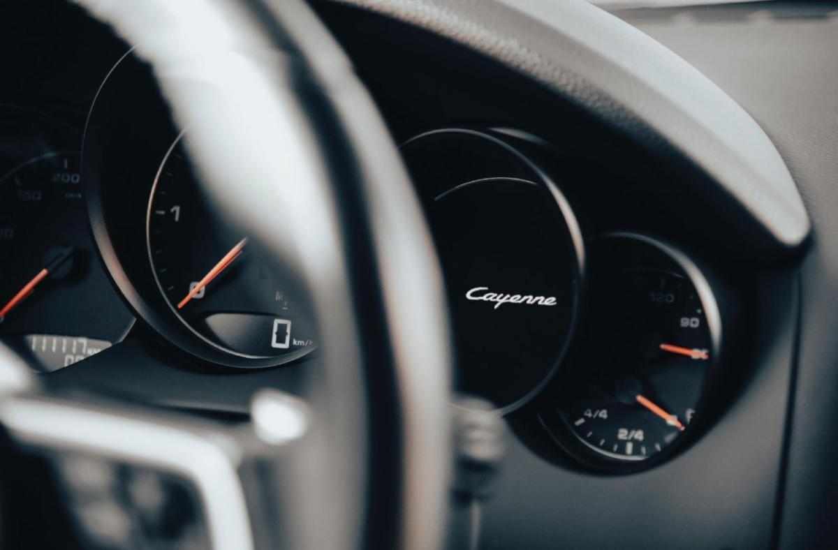 porsche-cayenne-2015-diesel-3000cc