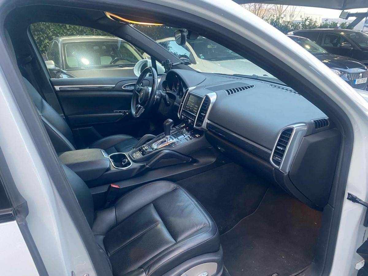 porsche-cayenne-2015-diesel-3000cc