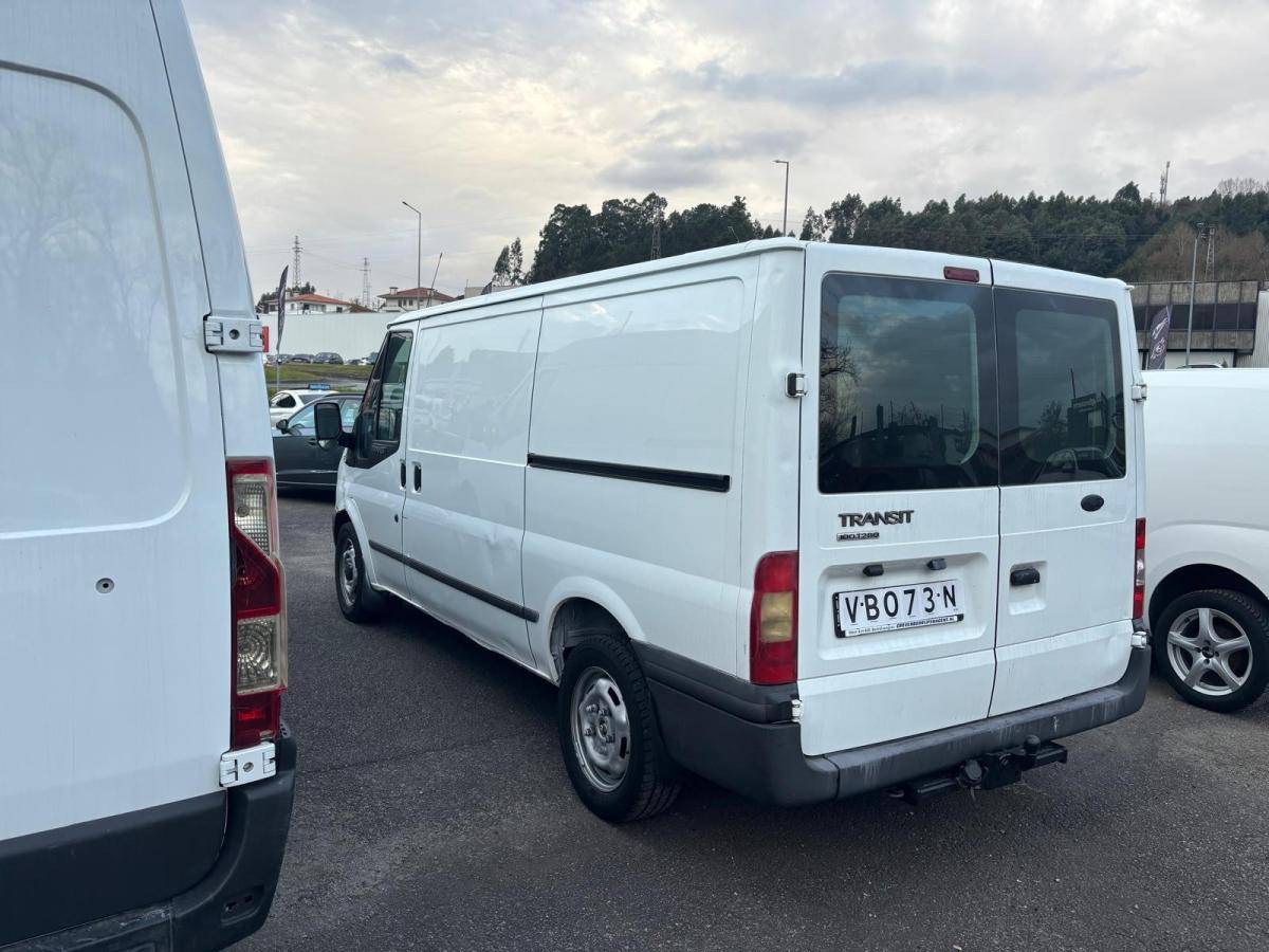 ford-transit-2013-diesel-2198cc