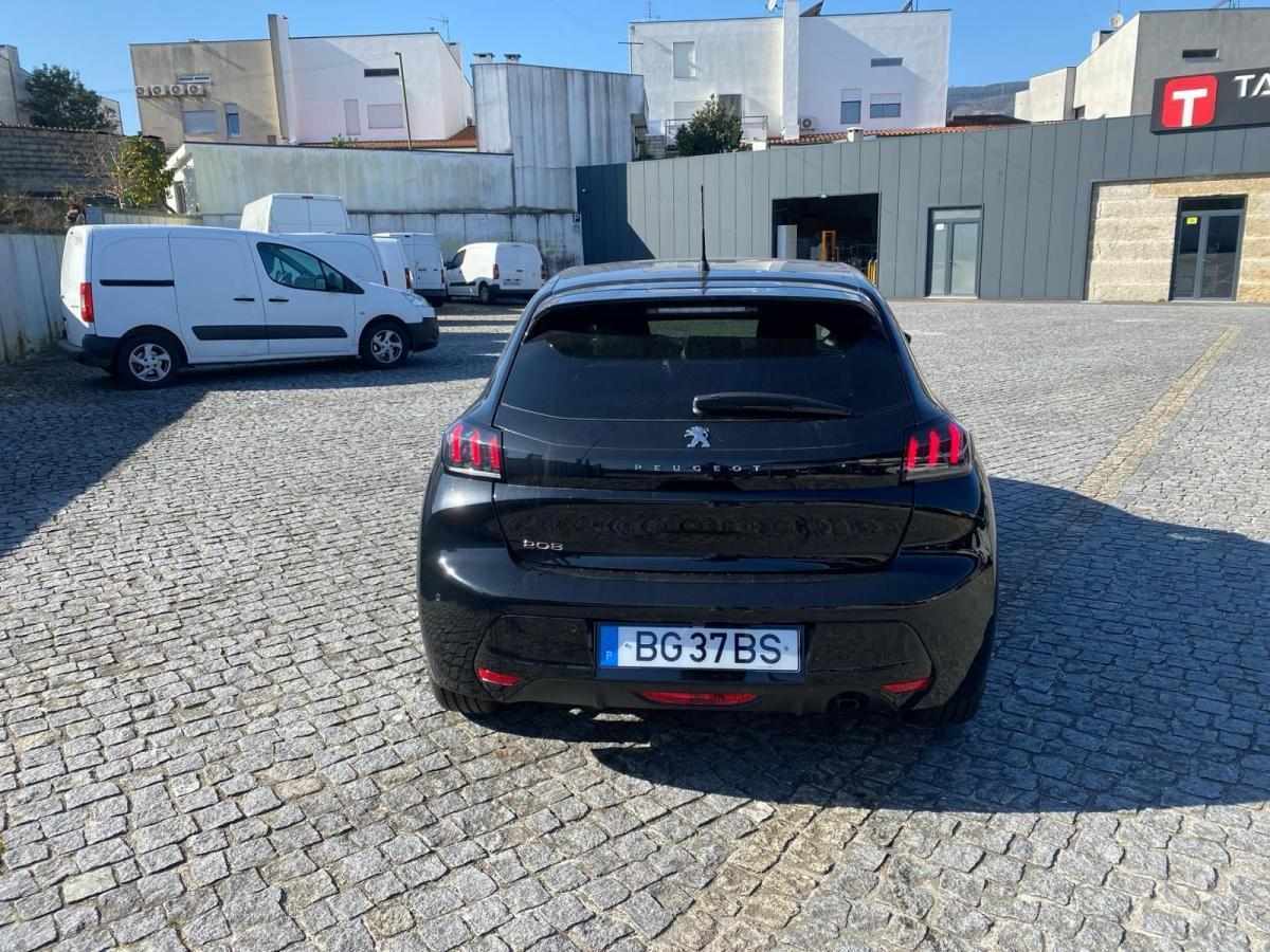 peugeot-208-2022-gasolina-1199cc