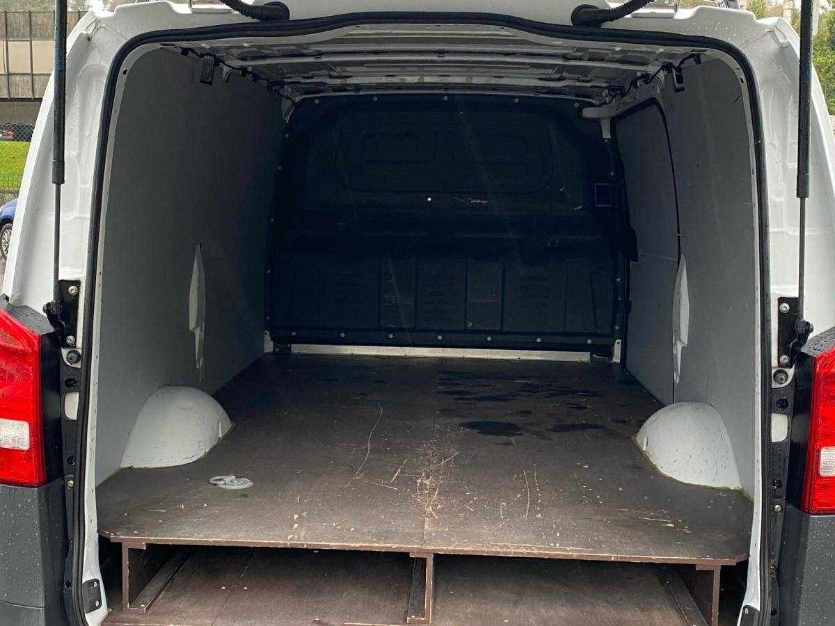 mercedes-benz-vito-2015-diesel-1598cc
