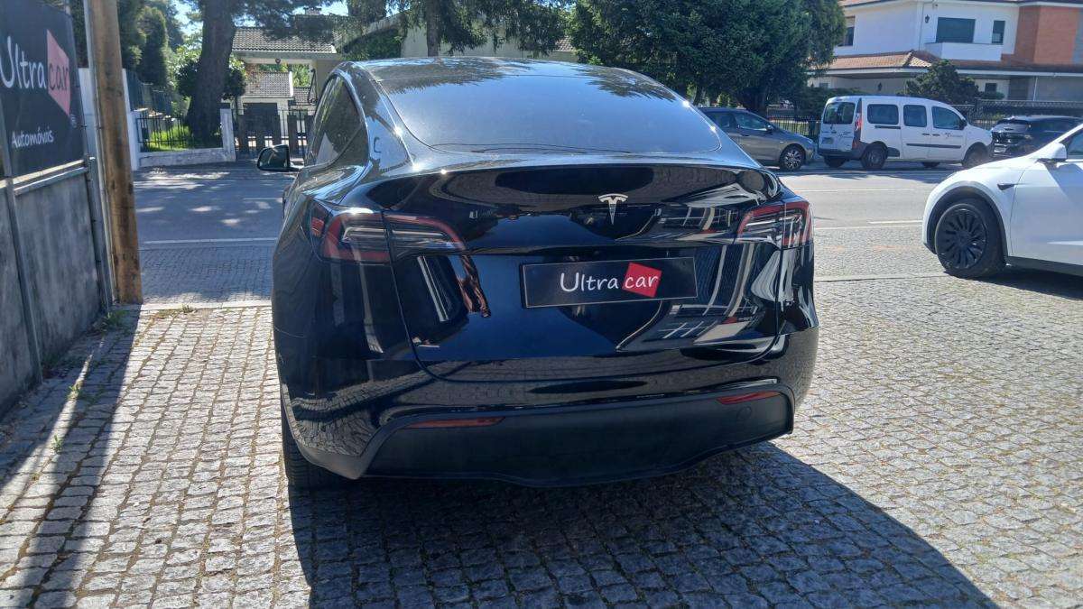tesla-model-y-2023-eletrico-0cc