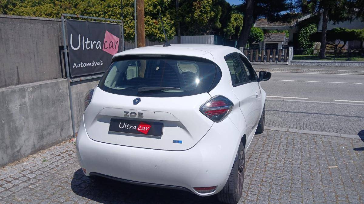 renault-zoe-2022-eletrico-0cc