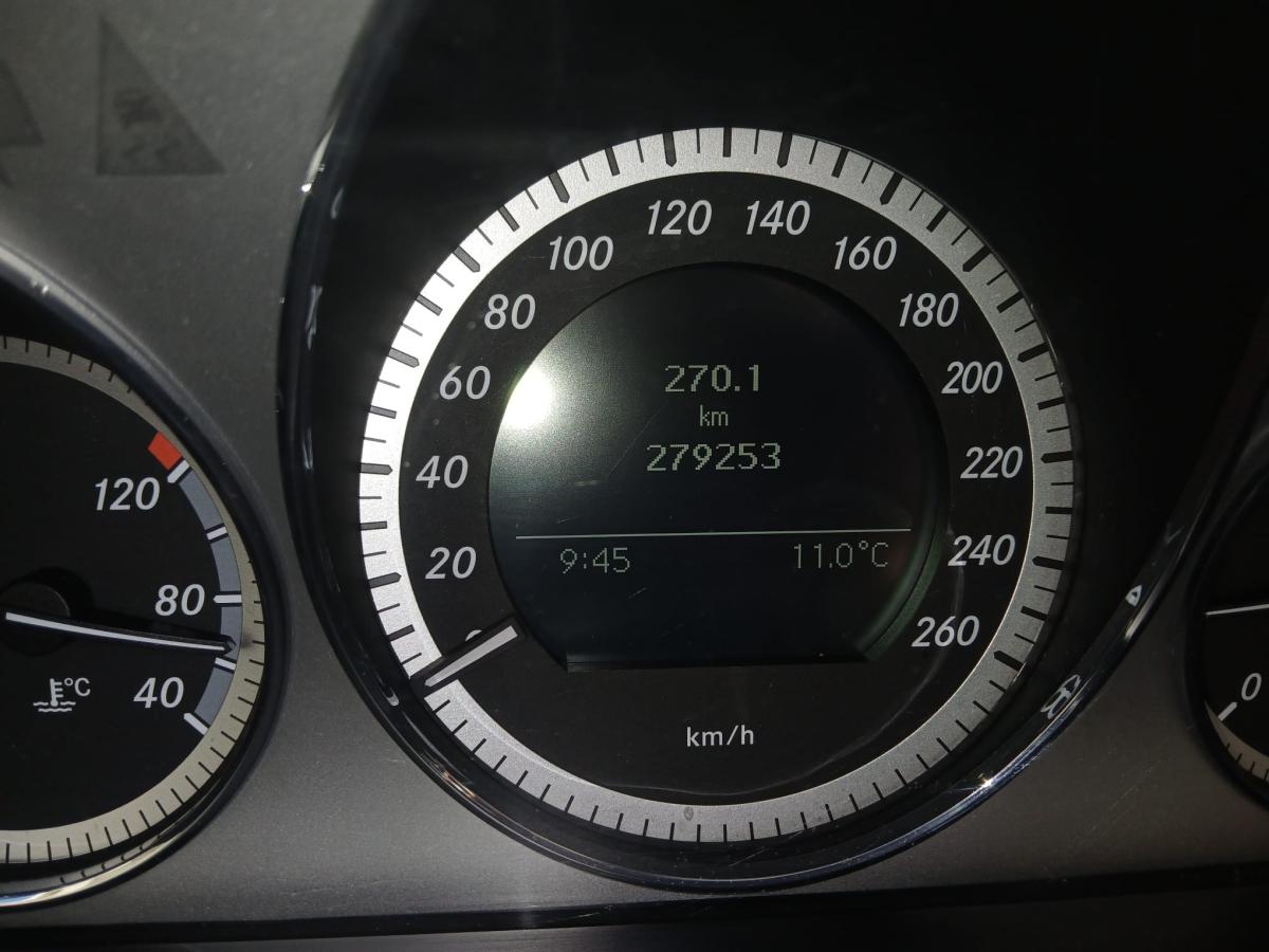 mercedes-benz-classe-c-2011-diesel-2143cc