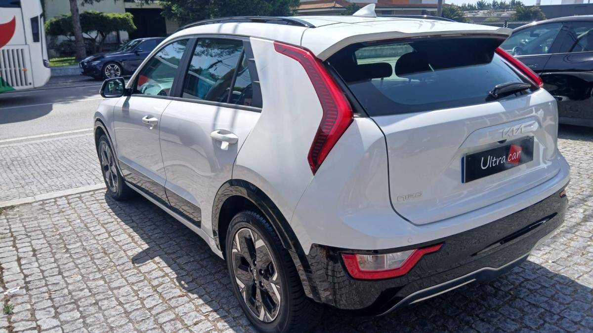 kia-e-niro-2023-eletrico-0cc