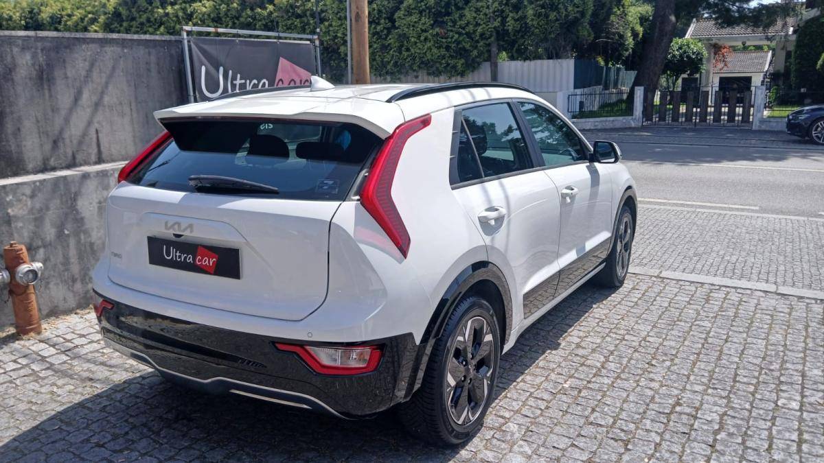 kia-e-niro-2023-eletrico-0cc