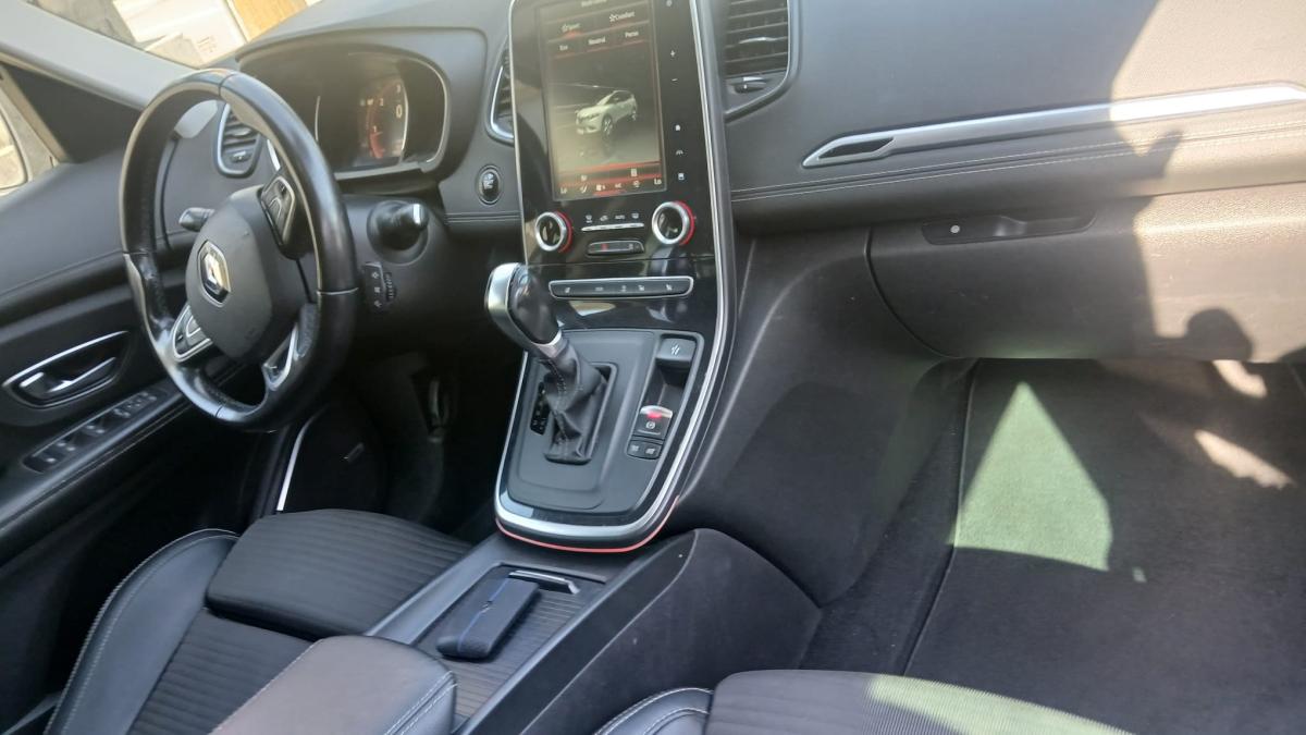 renault-grand-scenic-2018-diesel-1598cc