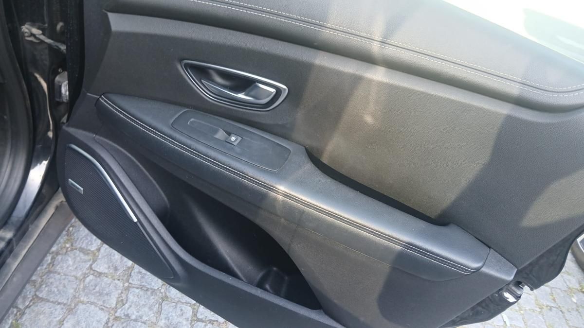 renault-grand-scenic-2018-diesel-1598cc