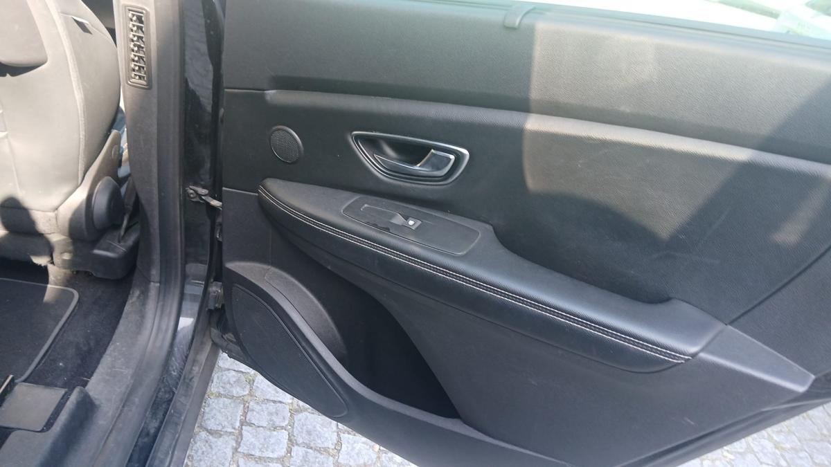 renault-grand-scenic-2018-diesel-1598cc