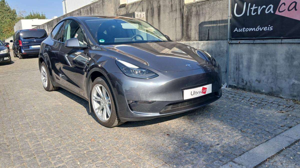 tesla-model-y-2022-eletrico-0cc
